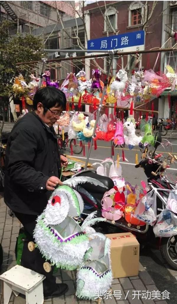 城隍廟新玩法，傳統(tǒng)與現(xiàn)代交融的新年味！