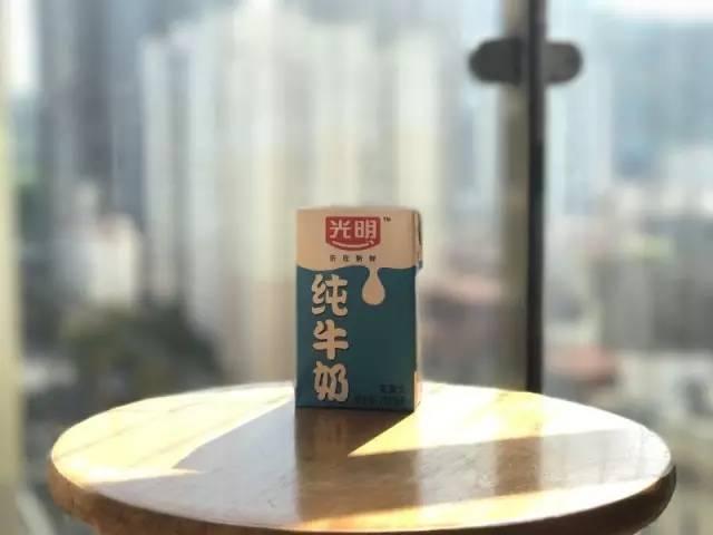 純牛奶應(yīng)該怎么選？國產(chǎn)的好還是進(jìn)口的好？